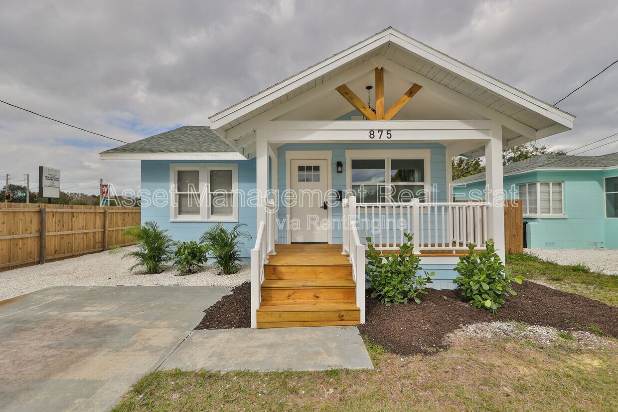 Foto principal - 875 53rd Terrace N