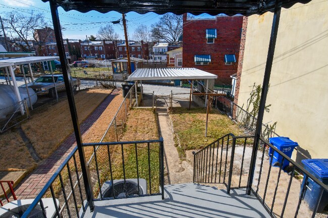 Foto del edificio - 4620 Sargent Rd NE