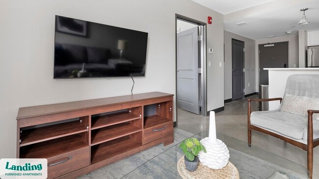 Building Photo - 2021 10th Ave S