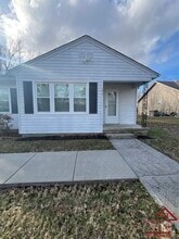 Building Photo - 1070 Brown Ave