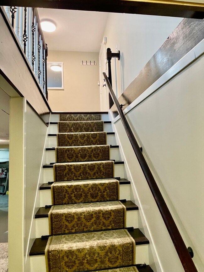 Foto del edificio - Impressive 3 bed, 2 bath home on cul-de-sa...
