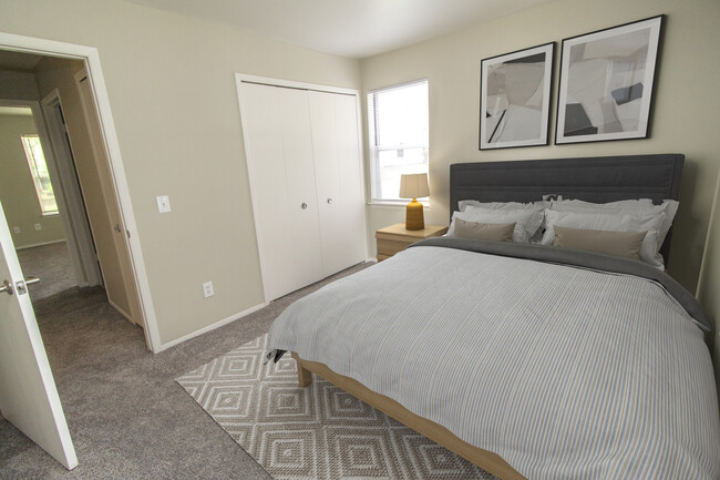 Bedroom - Whispering Winds Apartments