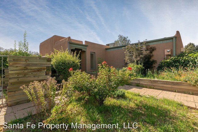 Building Photo - 3 br, 2 bath House - 964 Camino Anasazi