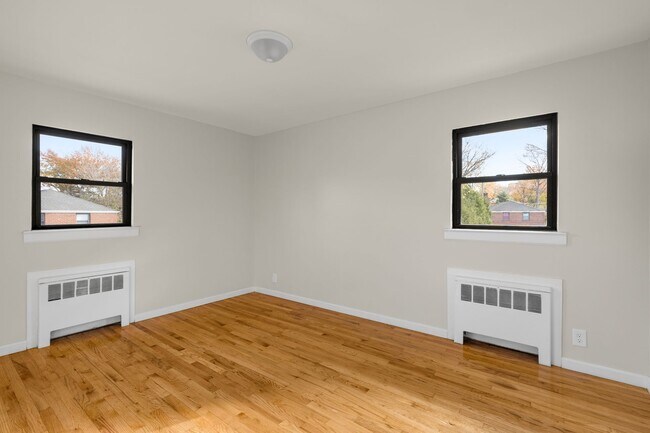 Foto del edificio - 486-490 Essex St