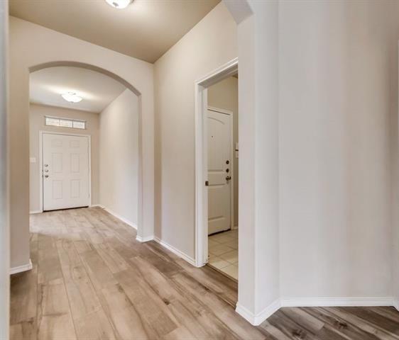 Building Photo - 1305 Motley Dr