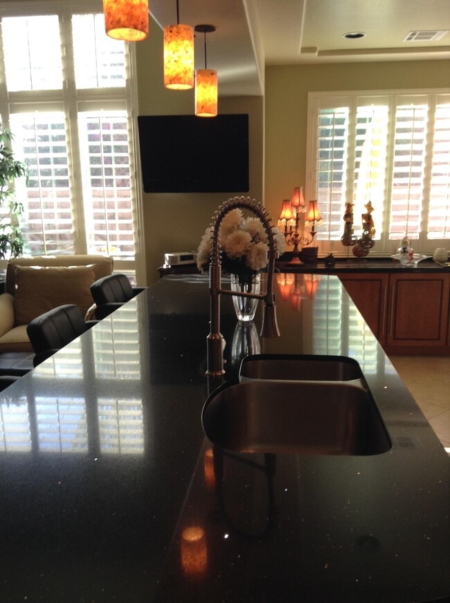 Kitchen island - 13600 N Fountain Hills Blvd