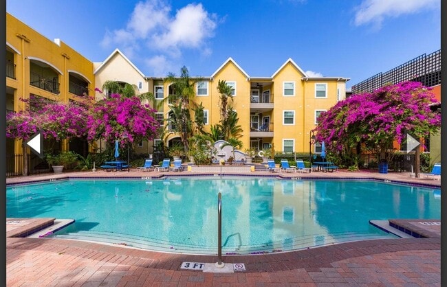 Photo - 1910 E Palm Ave #11220 - 1910 E Palm Ave #11220 - 1910 E Palm Ave #11220 Apartment