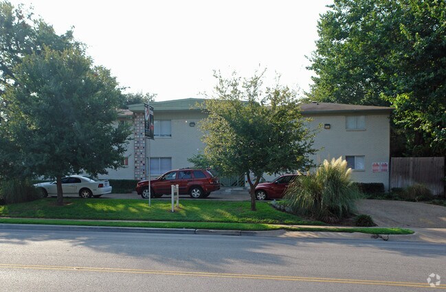 Foto del edificio - Upper E - Sherman Oaks (OLD)