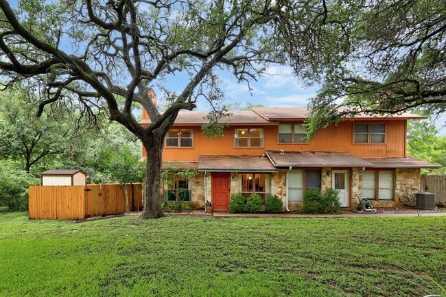 Building Photo - 9100 Mountain Ridge Dr