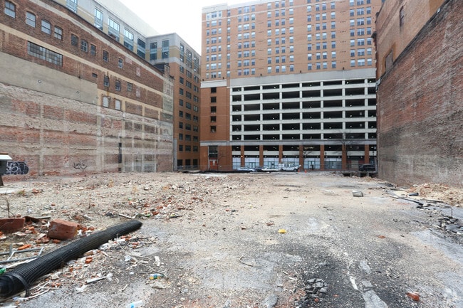 Building Photo - 325 West Baltimore