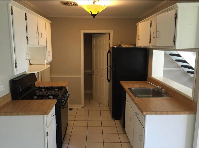 Foto del edificio - 206 Sunset Ct