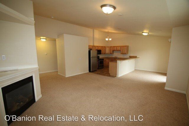 Building Photo - 2843 S Avalon Cir