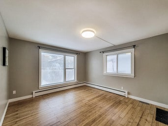 Building Photo - Parkland Village