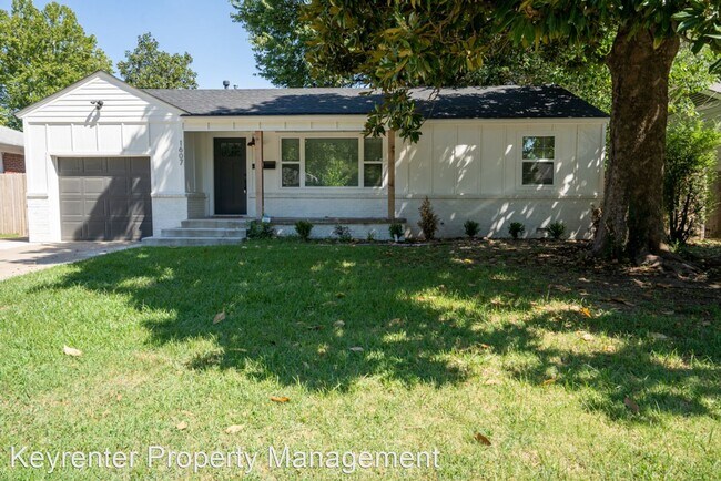 Foto del edificio - 2 br, 1 bath House - 1607 E 53rd St