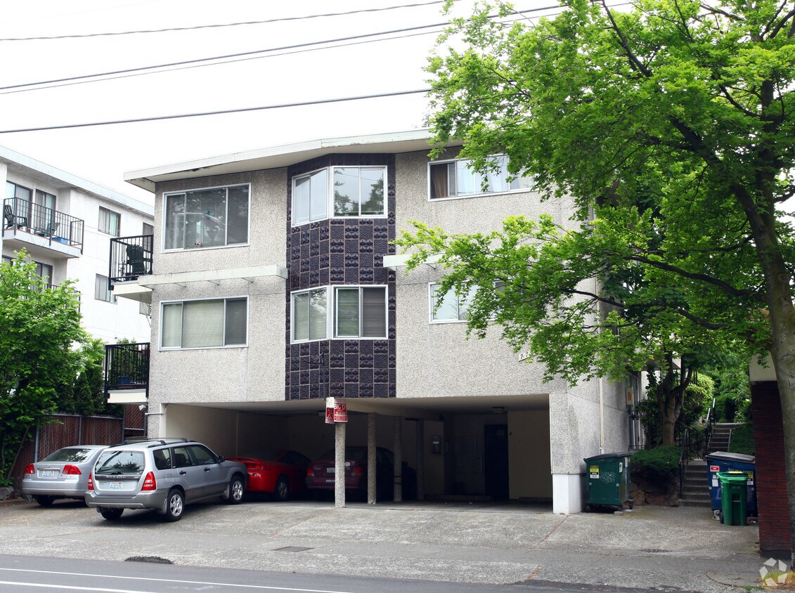 Foto del edificio - 7711 Greenwood Ave N