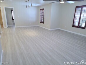 Building Photo - 11212 Tuscolana St