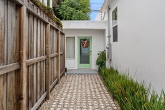 Building Photo - 2708-2710 2nd St