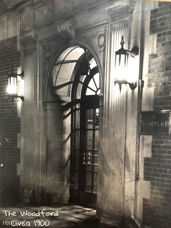 Foto del edificio - 1 br, 1 bath Apartment - 10 Ferris St
