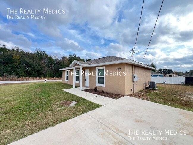 Foto del edificio - 5312 NW 6th Pl