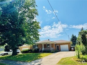 Building Photo - 268 Cass Ave