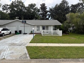 Building Photo - 1131 Squirrel Nest Ln