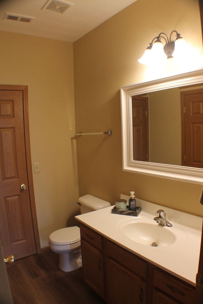 Building Photo - Modern Brick Ranch with 3 Bedrooms, 1.5 Ba...