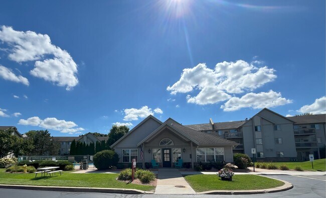 Foto del edificio - Stone Creek Apartments