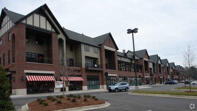 Building Photo - Cahaba Village