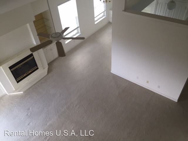 Building Photo - 3236 Silver Sands Cir