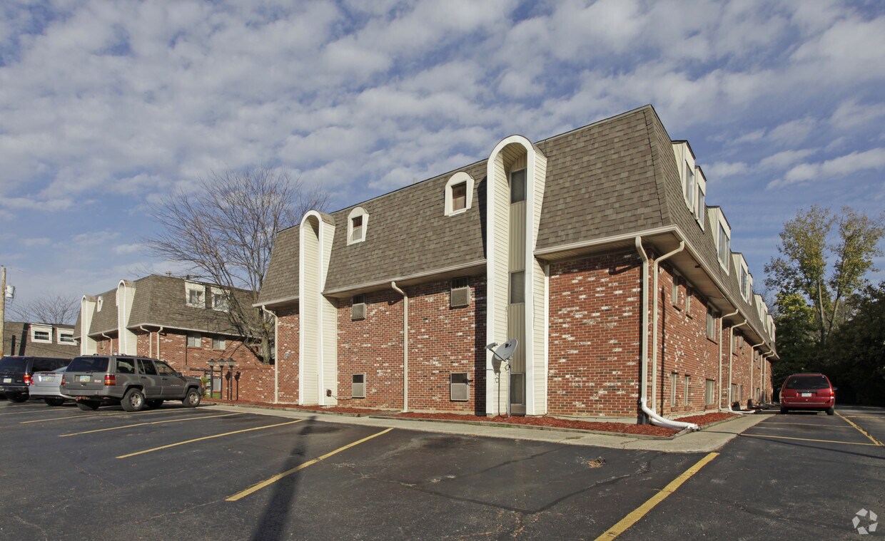 McKaig Court Apartments 15251541 McKaig Ave Troy, OH Apartments