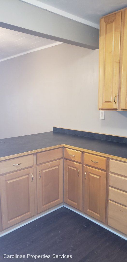 Building Photo - 2 br, 1 bath Apartment - 1114 John St