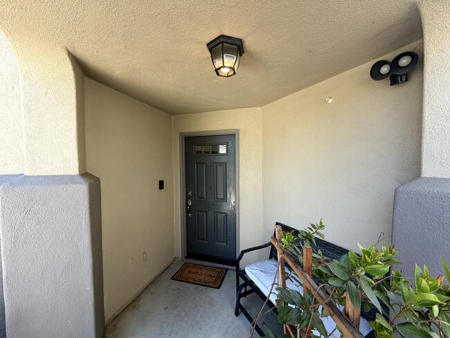 Foto del edificio - 1537 Oyster Bay Ct
