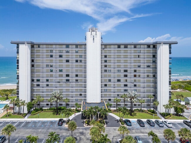 Foto del edificio - 10680 S Ocean Dr