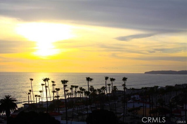 Foto del edificio - 1541 Buena Vista