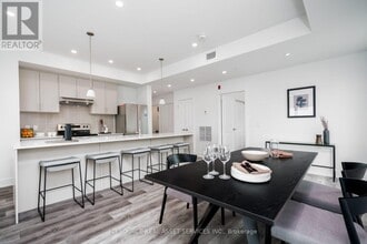 Building Photo - 19 West Street N