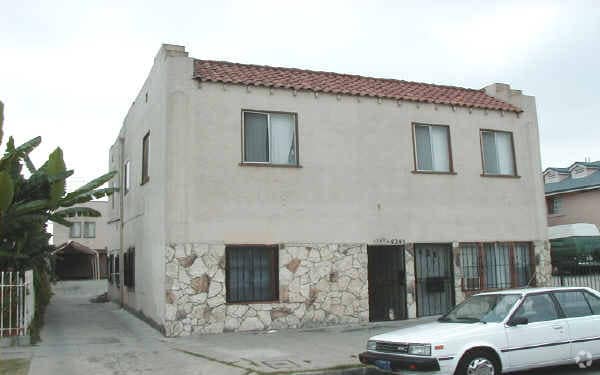 Primary Photo - 424-426 W 108th St