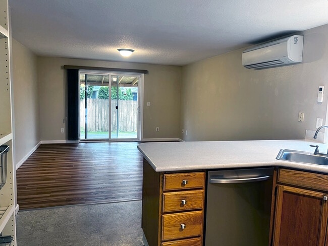 Foto del edificio - 15807 NE 86th Cir