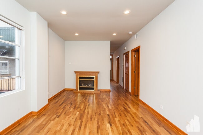 Foto del edificio - 1521 N Bosworth Ave