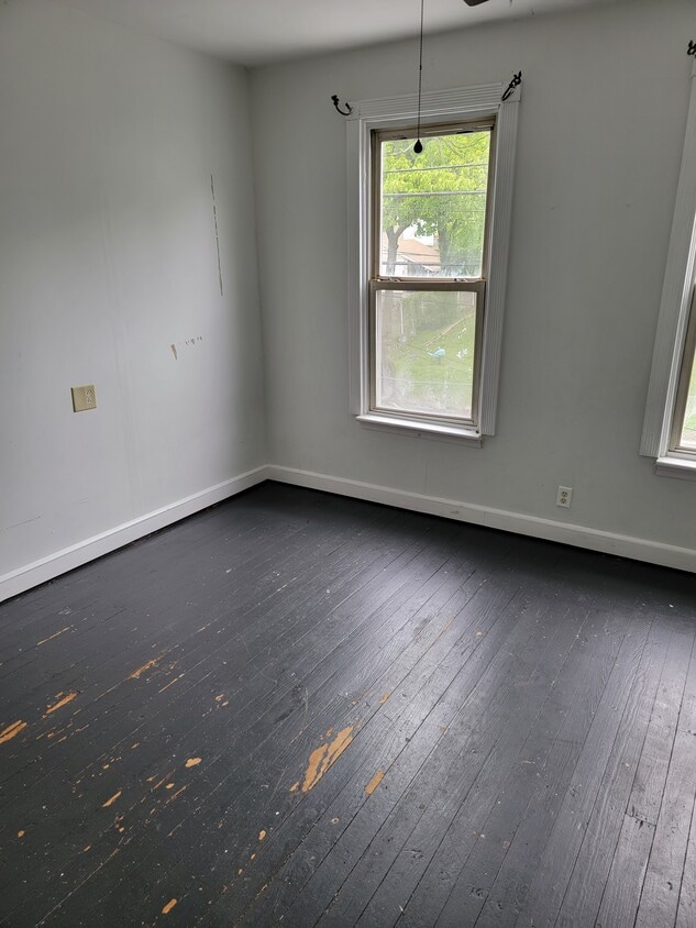 1742 W Norwegian St, Pottsville, PA 17901 House for Rent in