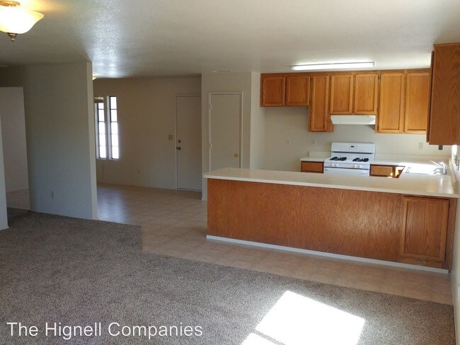 Foto del edificio - 1713 Sterling Dr