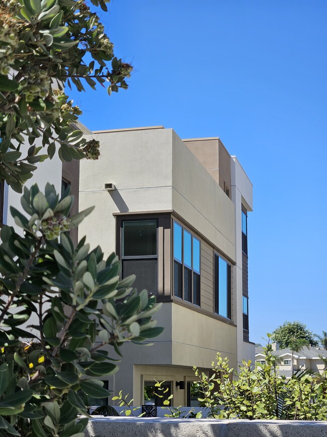 Foto del edificio - 1099 Canal St