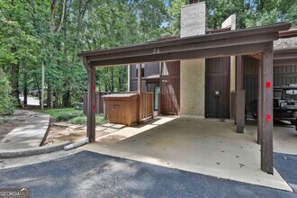 Building Photo - 36 Cobblestone Creek