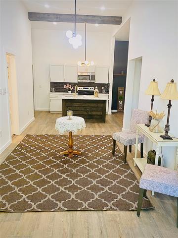 Foto del edificio - 3817 Johnson St