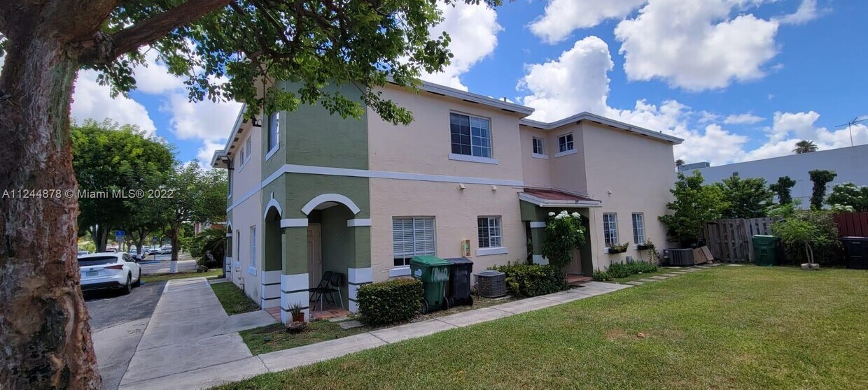 18662 SW 100th Ave Unit 18662, Cutler Bay, FL 33157 Condo for Rent in