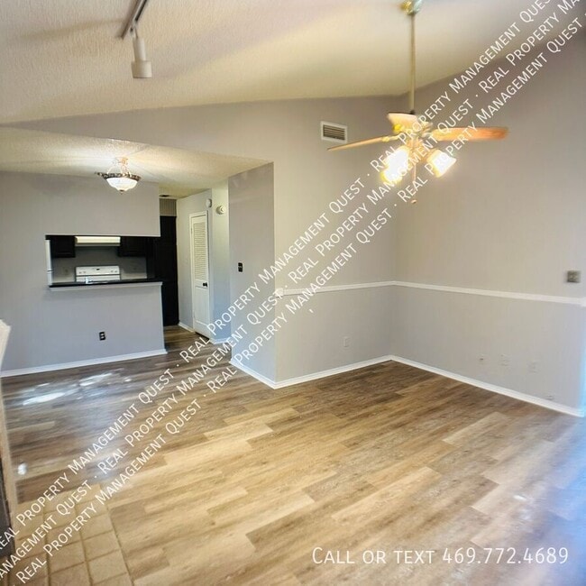 Building Photo - 2101 St Michaels Dr