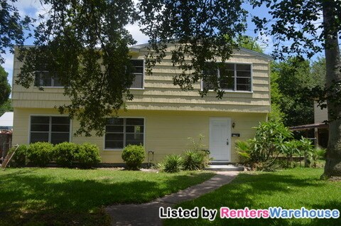 Primary Photo - 1230 6th Ave N