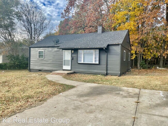 Building Photo - 3 br, 1 bath House - 920 Sylvia Circle