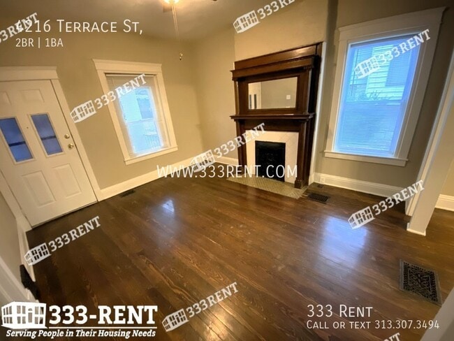 Building Photo - 4216 Terrace St