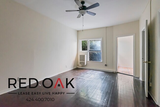 Foto del edificio - 835 S Oxford Ave