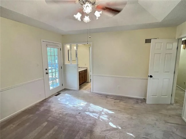 Foto del edificio - 1121 NE Ridgeview Dr